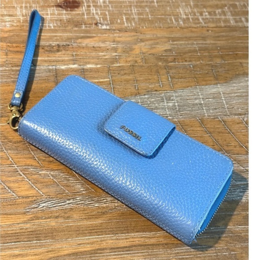 Fossil Madison Blue Pebbled Leather Zip Clutch Wallet Wristlet Gold Hardware
